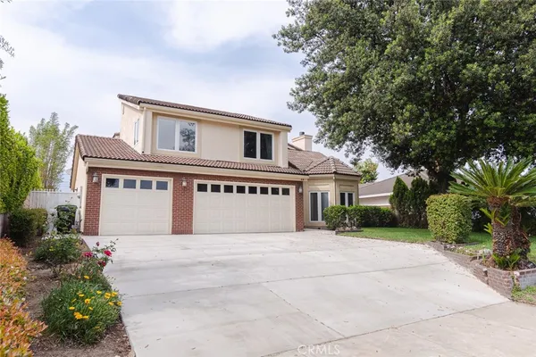 $2,700,000 | 49 West La Sierra Drive, Arcadia, CA 91007