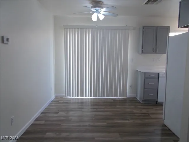 $1,225 | 723 Anne Lane, Henderson, NV 89015