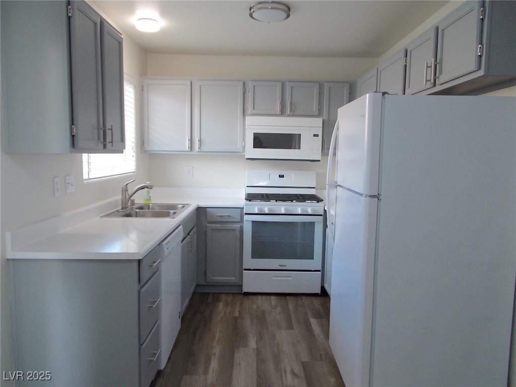 723 Anne Lane Henderson, NV 89015 - Photo 5 of 14