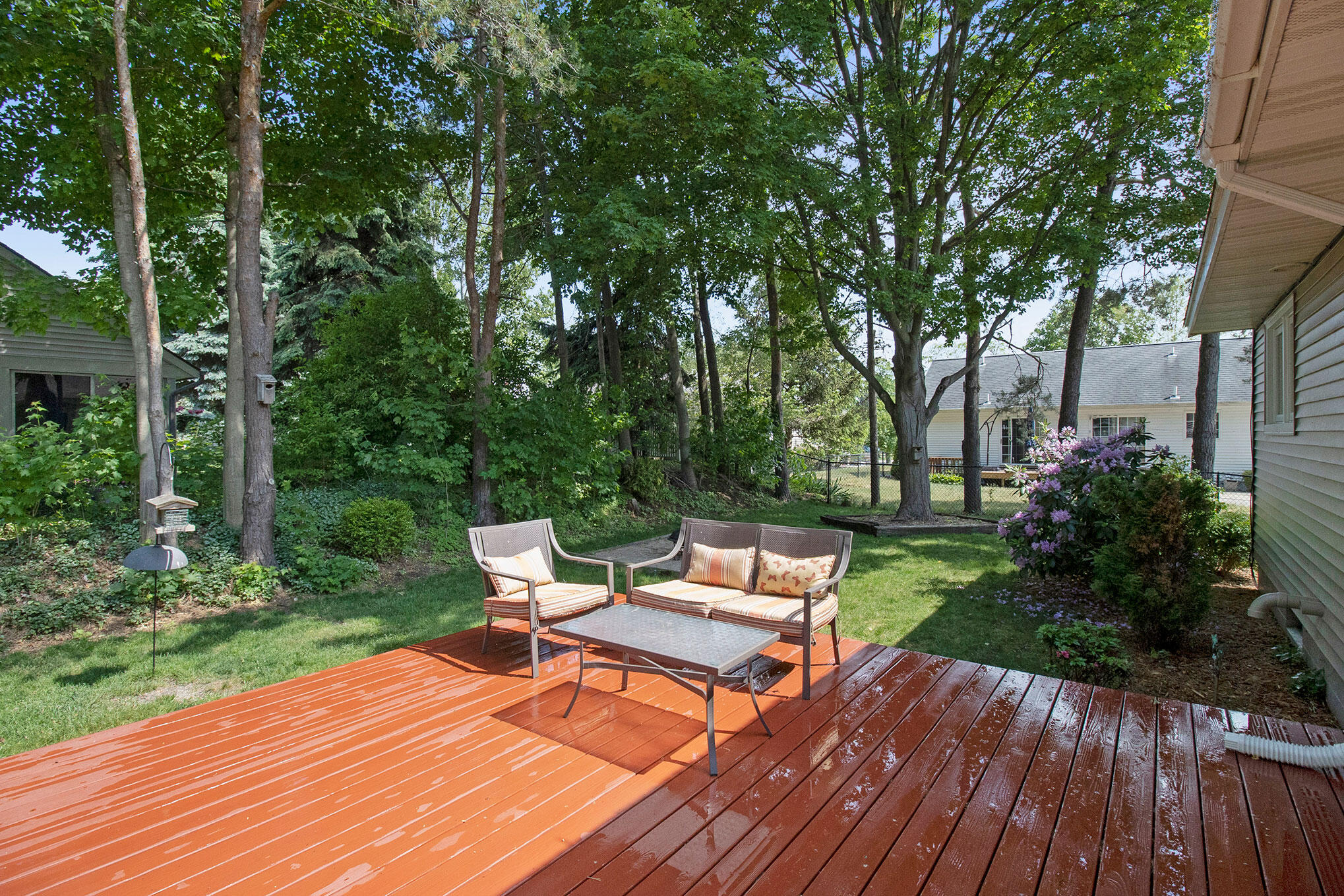 210 Elm Street Spring Lake, MI 49456 - Photo 35 of 37 E16A3745