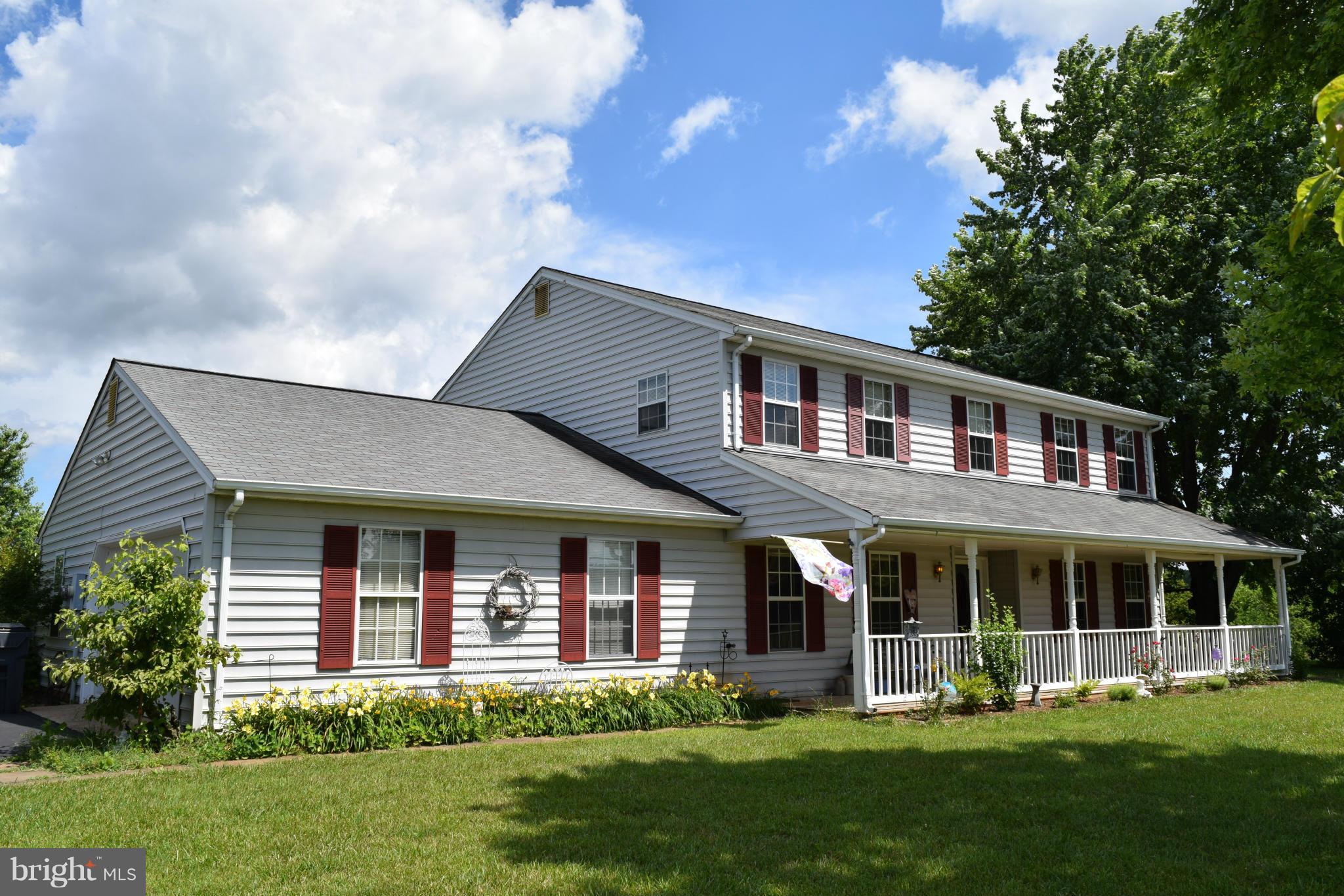 13089 Robin Road Culpeper, VA 22701 - Photo 1 of 28 Exterior (Front)