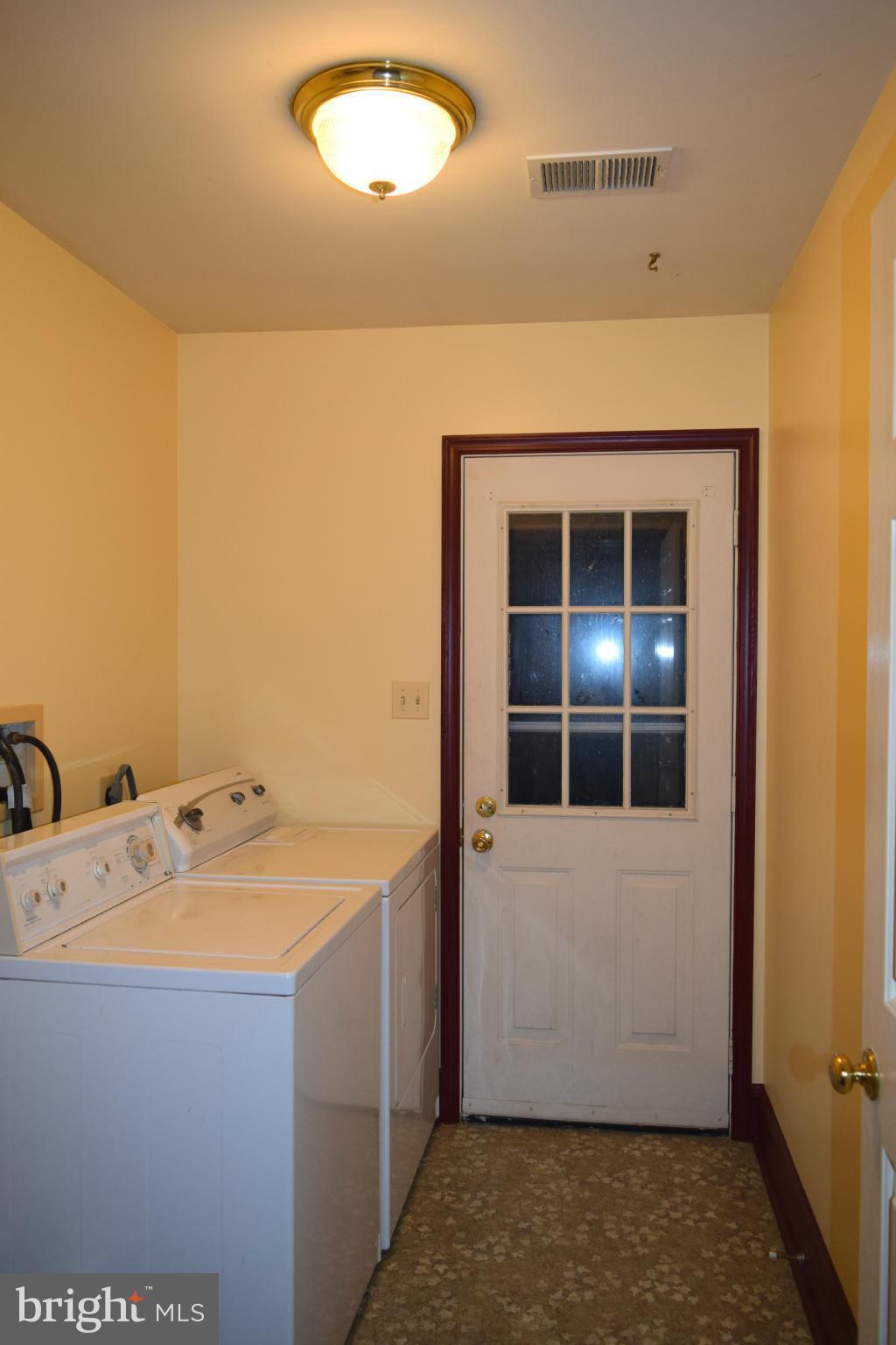 13089 Robin Road Culpeper, VA 22701 - Photo 14 of 28 Interior (General)