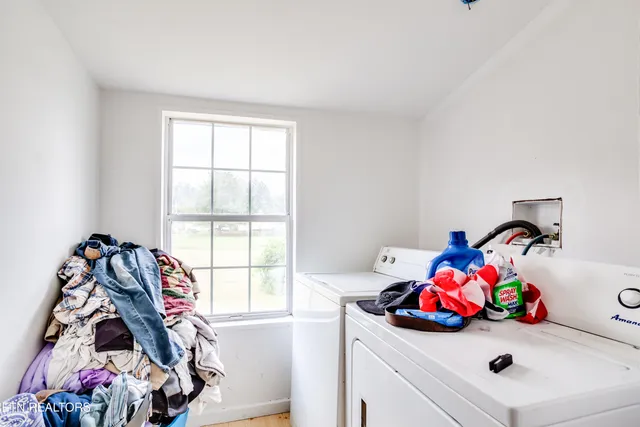 $235,000 | 809 South Everett High Road, Maryville, TN 37804