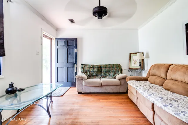 $235,000 | 809 South Everett High Road, Maryville, TN 37804