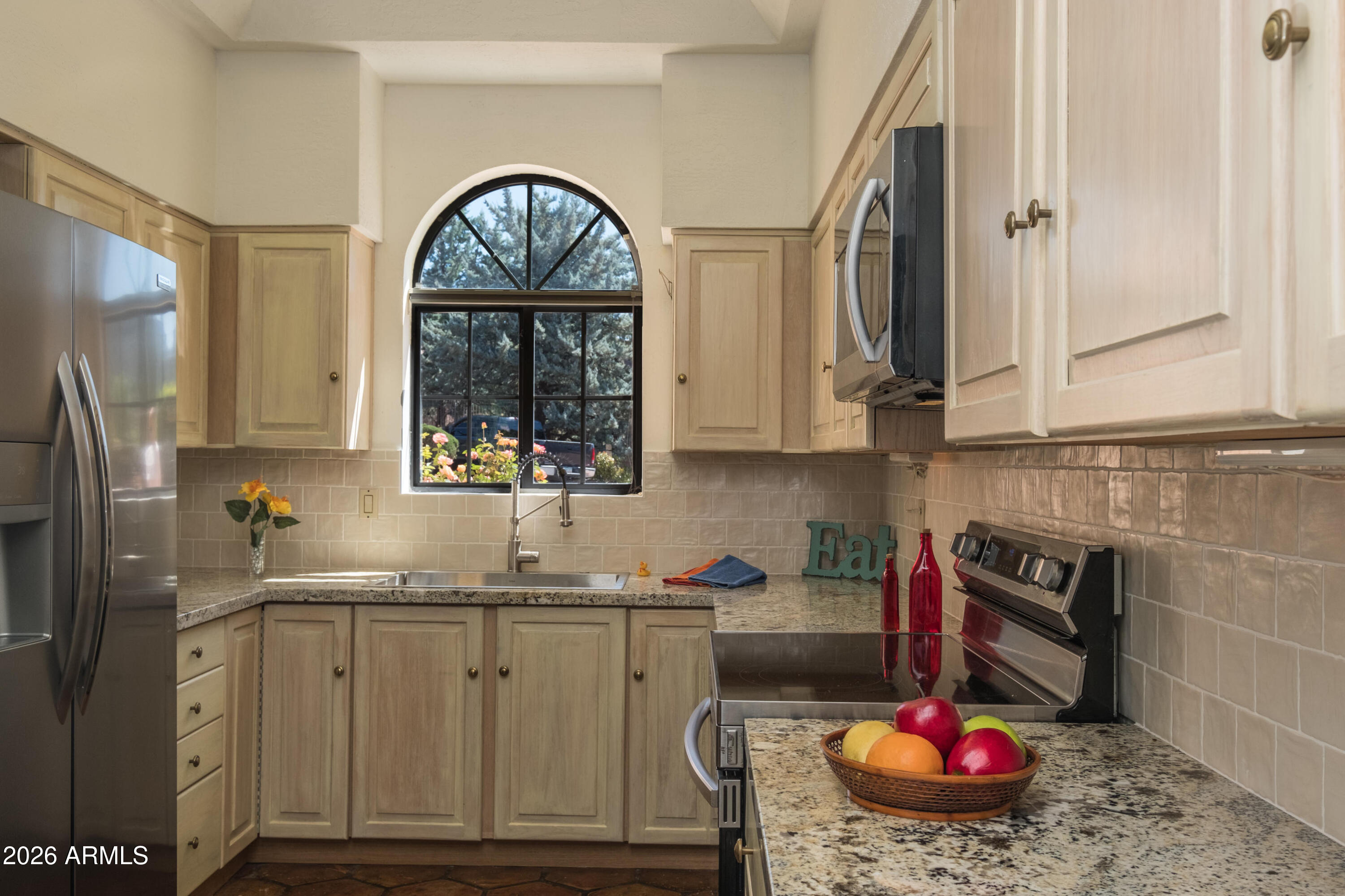 15 Ridge View Drive, Unit 17 Sedona, AZ 86351 - Photo 13 of 41 Kitchen