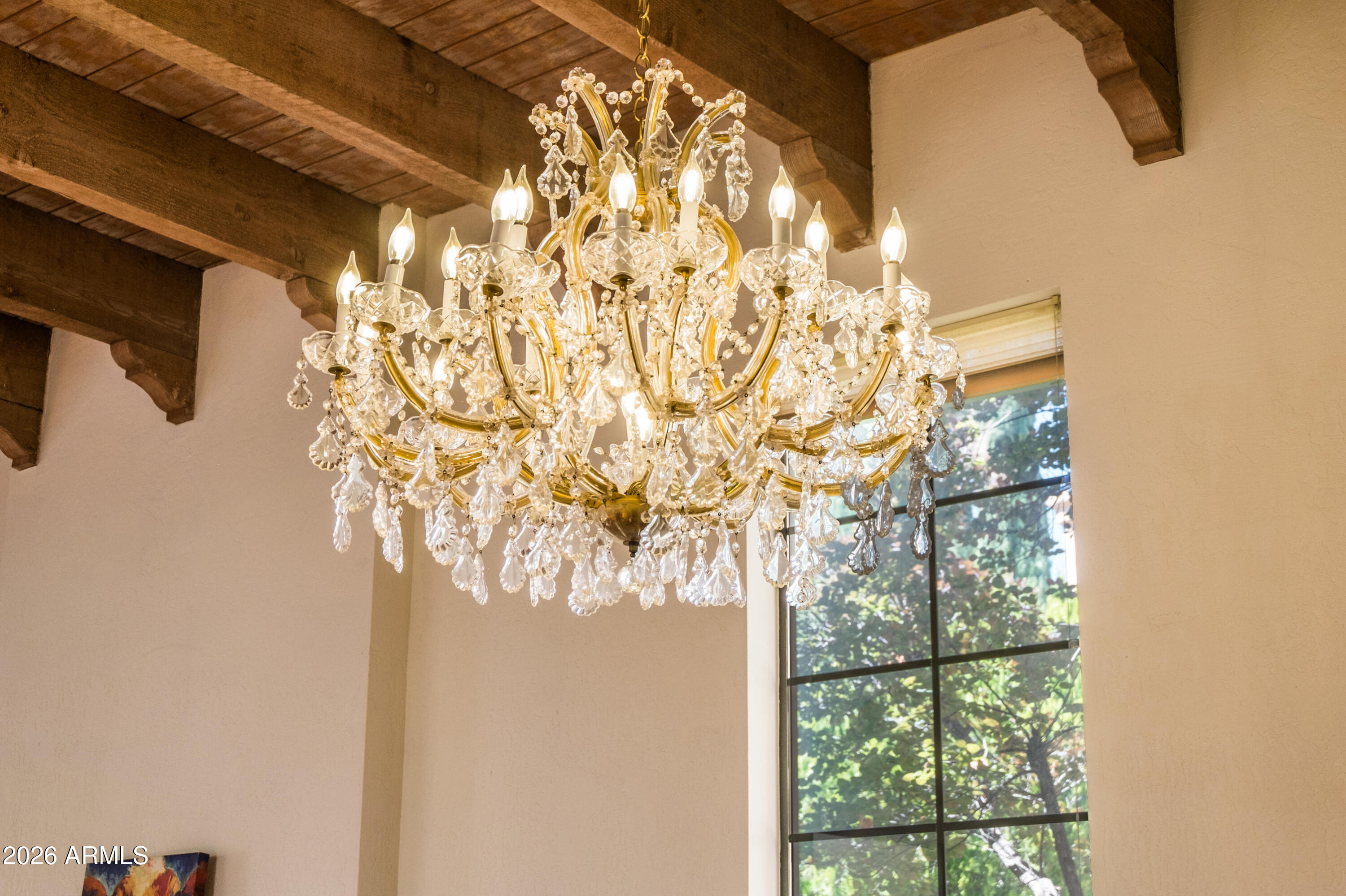 15 Ridge View Drive, Unit 17 Sedona, AZ 86351 - Photo 29 of 41 Chandelier included