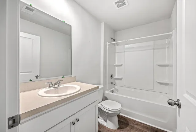 $309,900 | 120 Clear Tide Drive, Summerville, SC 29486