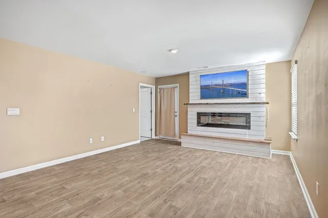 $309,900 | 120 Clear Tide Drive, Summerville, SC 29486