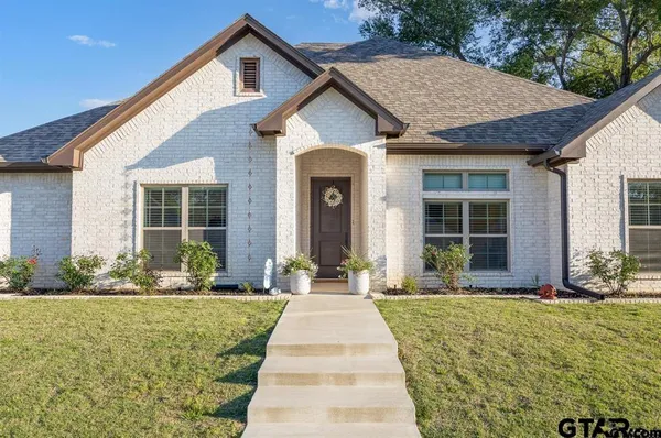 $369,000 | 110 Rose Row Lane, Winona, TX 75792