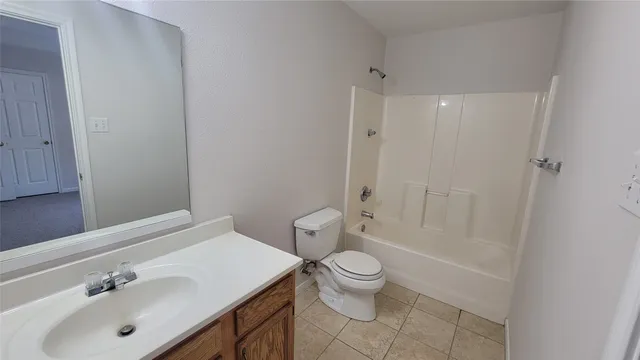 $1,350 | 10420 Royal Tricia Drive, Conroe, TX 77303