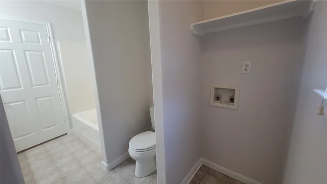 $1,350 | 10420 Royal Tricia Drive, Conroe, TX 77303