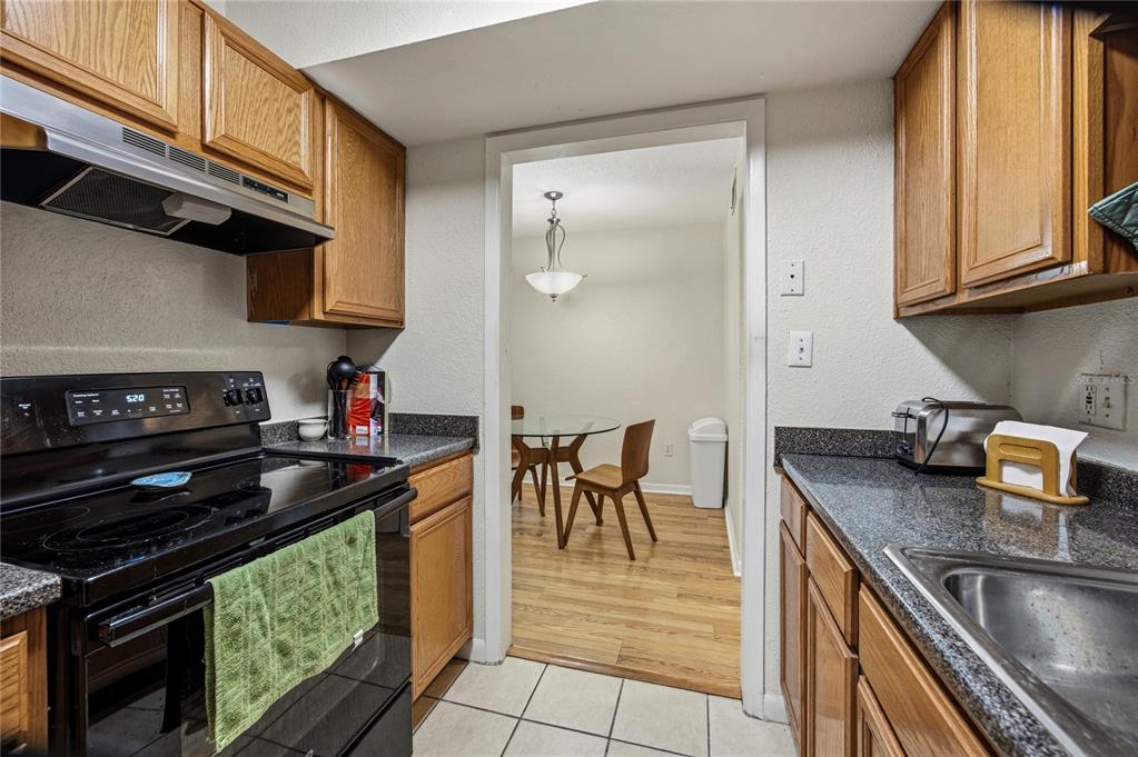 507 Northwest 39th Road, Unit 114 Gainesville, FL 32607 - Photo 14 of 41