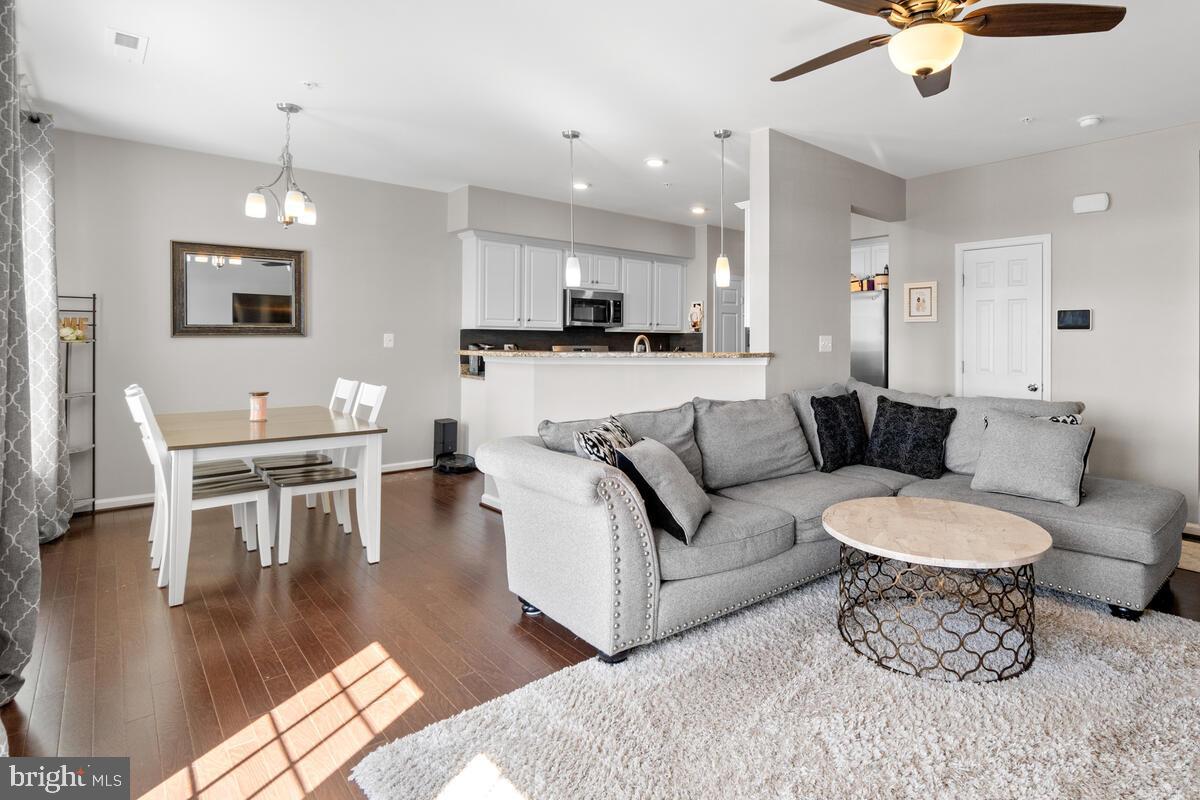5841 Bella Marie Way Frederick, MD 21703 - Photo 4 of 30