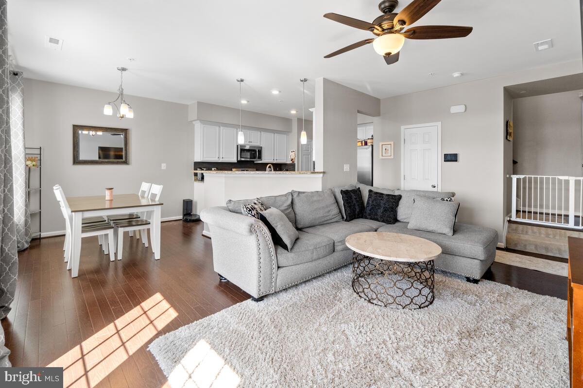 5841 Bella Marie Way Frederick, MD 21703 - Photo 7 of 30