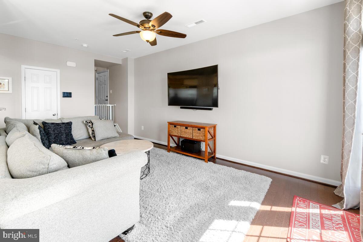 5841 Bella Marie Way Frederick, MD 21703 - Photo 8 of 30