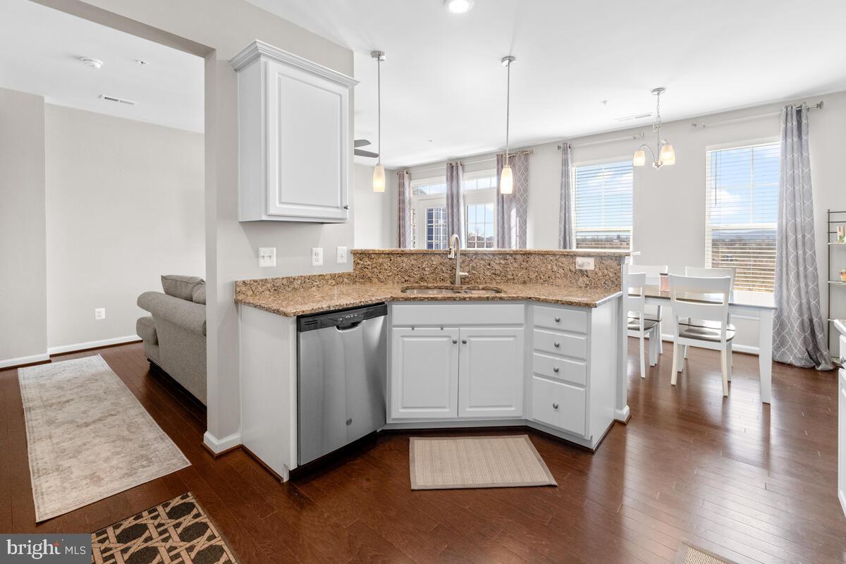 5841 Bella Marie Way Frederick, MD 21703 - Photo 10 of 30