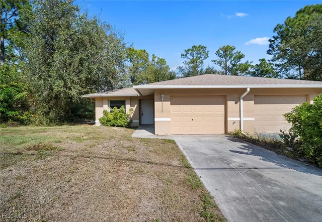 $1,700 | 4646 15th Street Southwest, Lehigh Acres, FL 33973