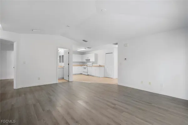 $1,395 | 4646 15th Street Southwest, Lehigh Acres, FL 33973