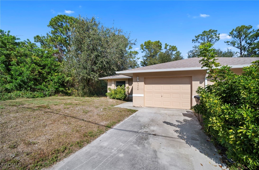 4646 15th Street Southwest Lehigh Acres, FL 33973 - Photo 2 of 29
