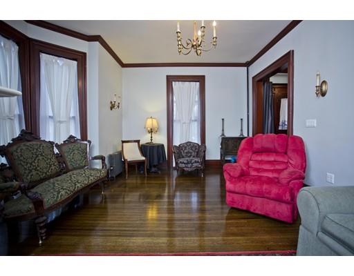 101 Westminster Street Springfield, MA 01109 - Photo 12 of 29 a living room with furniture and wooden floor