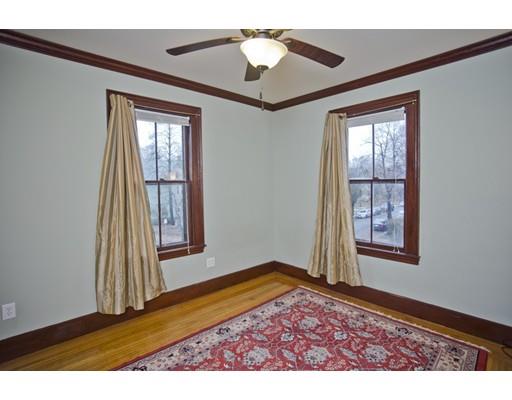 101 Westminster Street Springfield, MA 01109 - Photo 21 of 29 a view of an empty room and window and chandelier fan