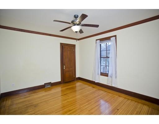 101 Westminster Street Springfield, MA 01109 - Photo 24 of 29 a view of an empty room with a ceiling fan