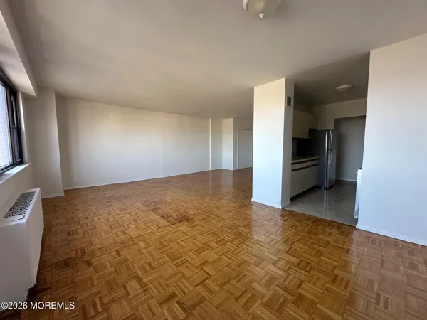 $2,900 | 10 Ocean Boulevard, Unit 4A, Atlantic Highlands, NJ 07716