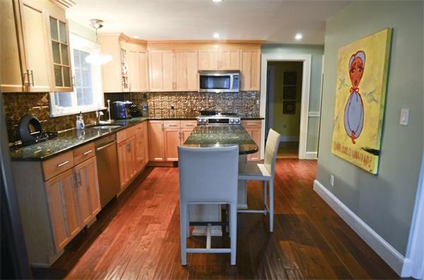 207 Shawsheen Road Andover, MA 01810 - Photo 3 of 22 Gallery Image 3