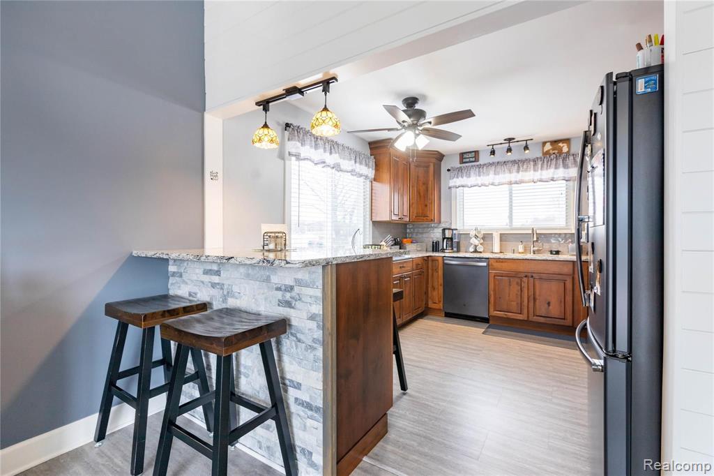 15730 Anthony Street Romulus, MI 48174 - Photo 7 of 29