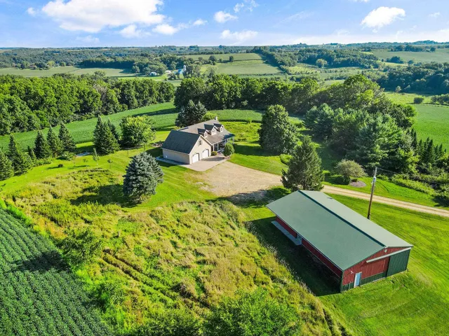 $1,785,000 | 8542 Bakken Road, Mount Horeb, WI 53572
