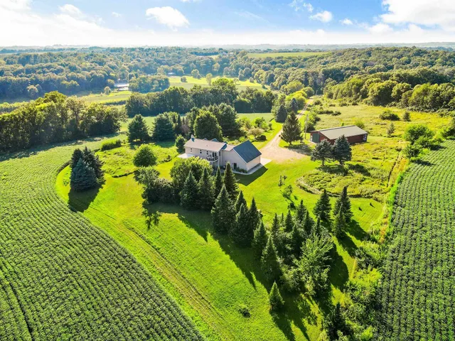 $1,785,000 | 8542 Bakken Road, Mount Horeb, WI 53572