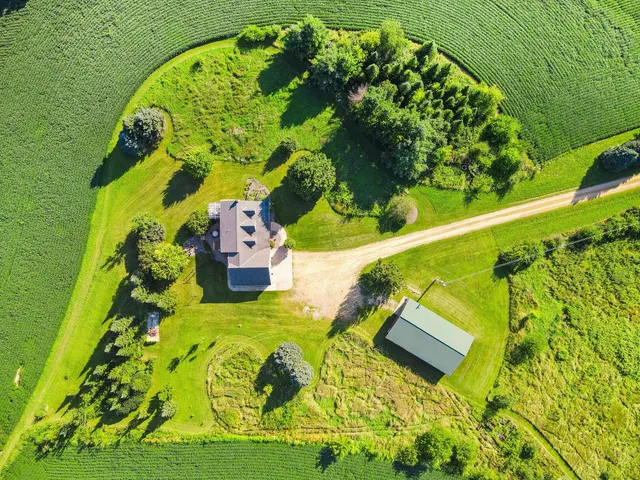$1,785,000 | 8542 Bakken Road, Mount Horeb, WI 53572