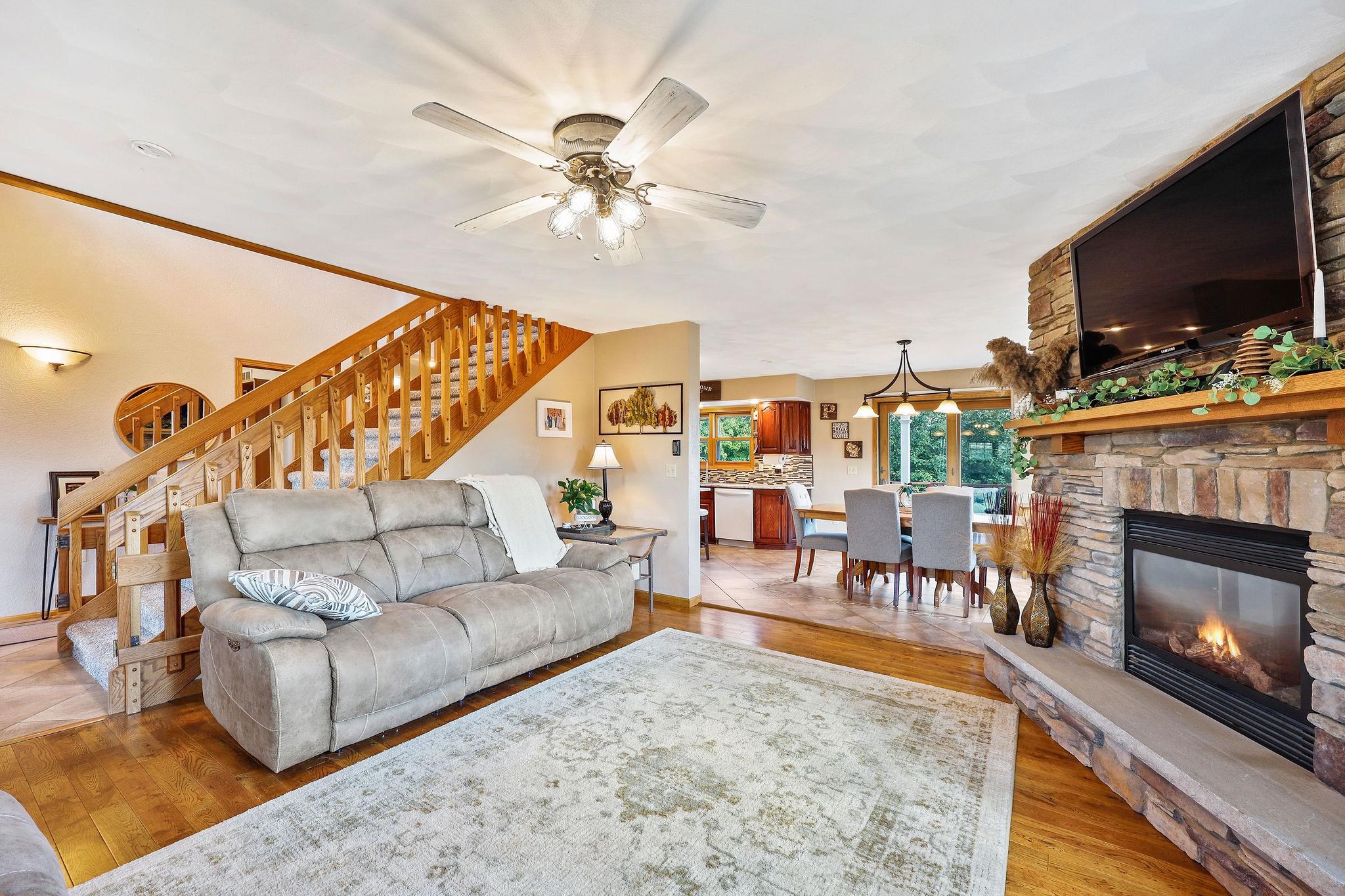 8542 Bakken Road Mount Horeb, WI 53572 - Photo 21 of 55