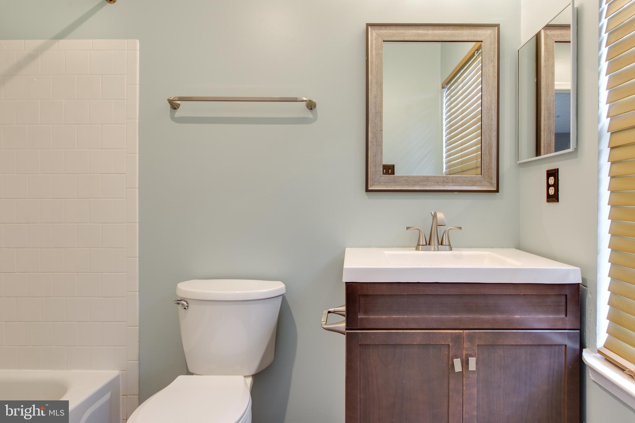 9326 Ridings Way Laurel, MD 20723 - Photo 17 of 35 Master bathroom