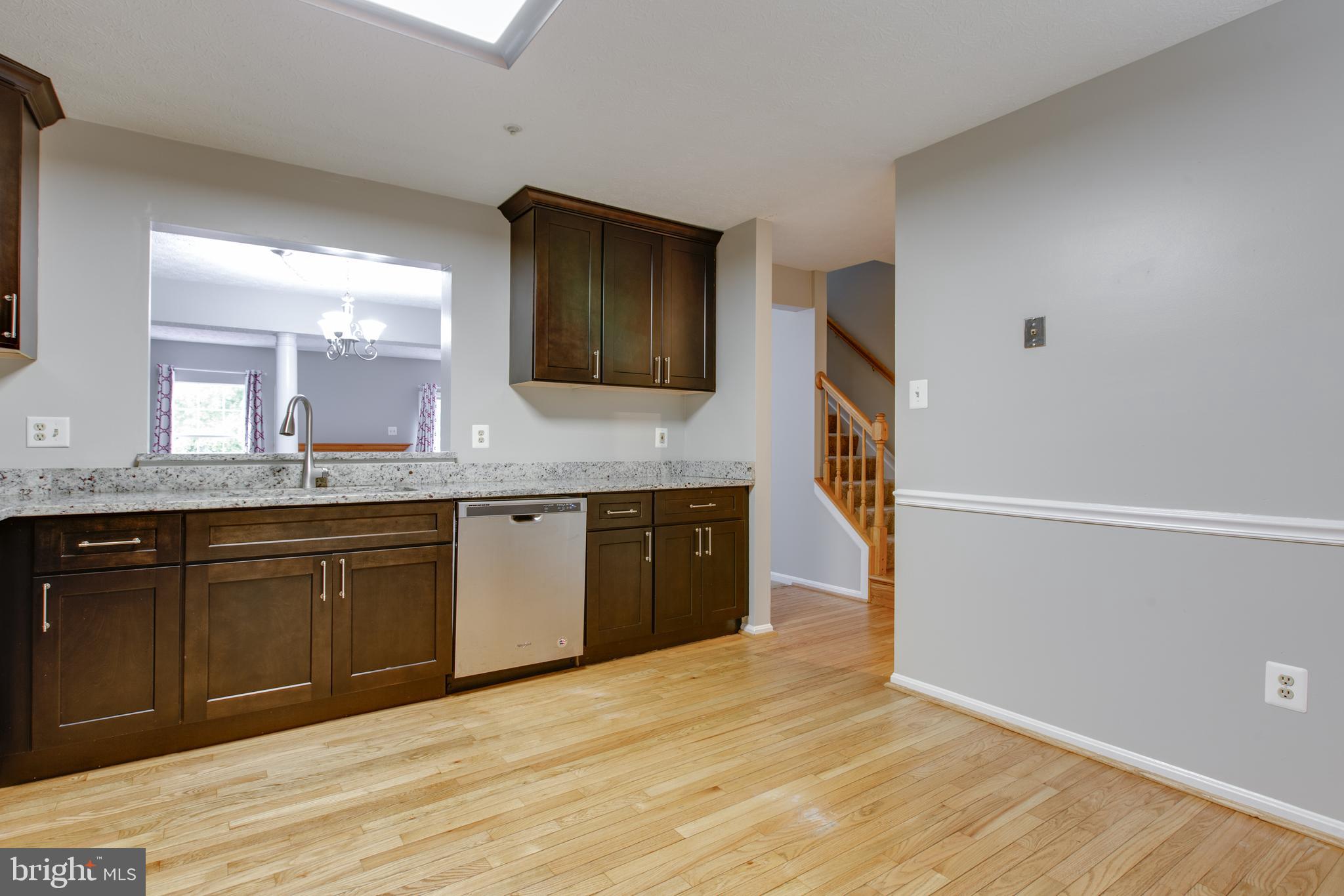 9326 Ridings Way Laurel, MD 20723 - Photo 7 of 35 Kitchen