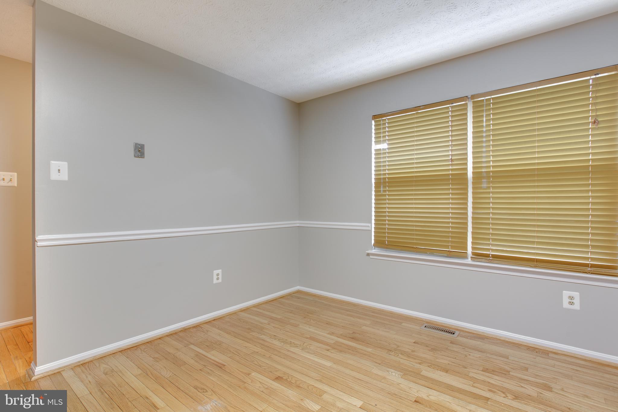 9326 Ridings Way Laurel, MD 20723 - Photo 8 of 35 Breakfast room