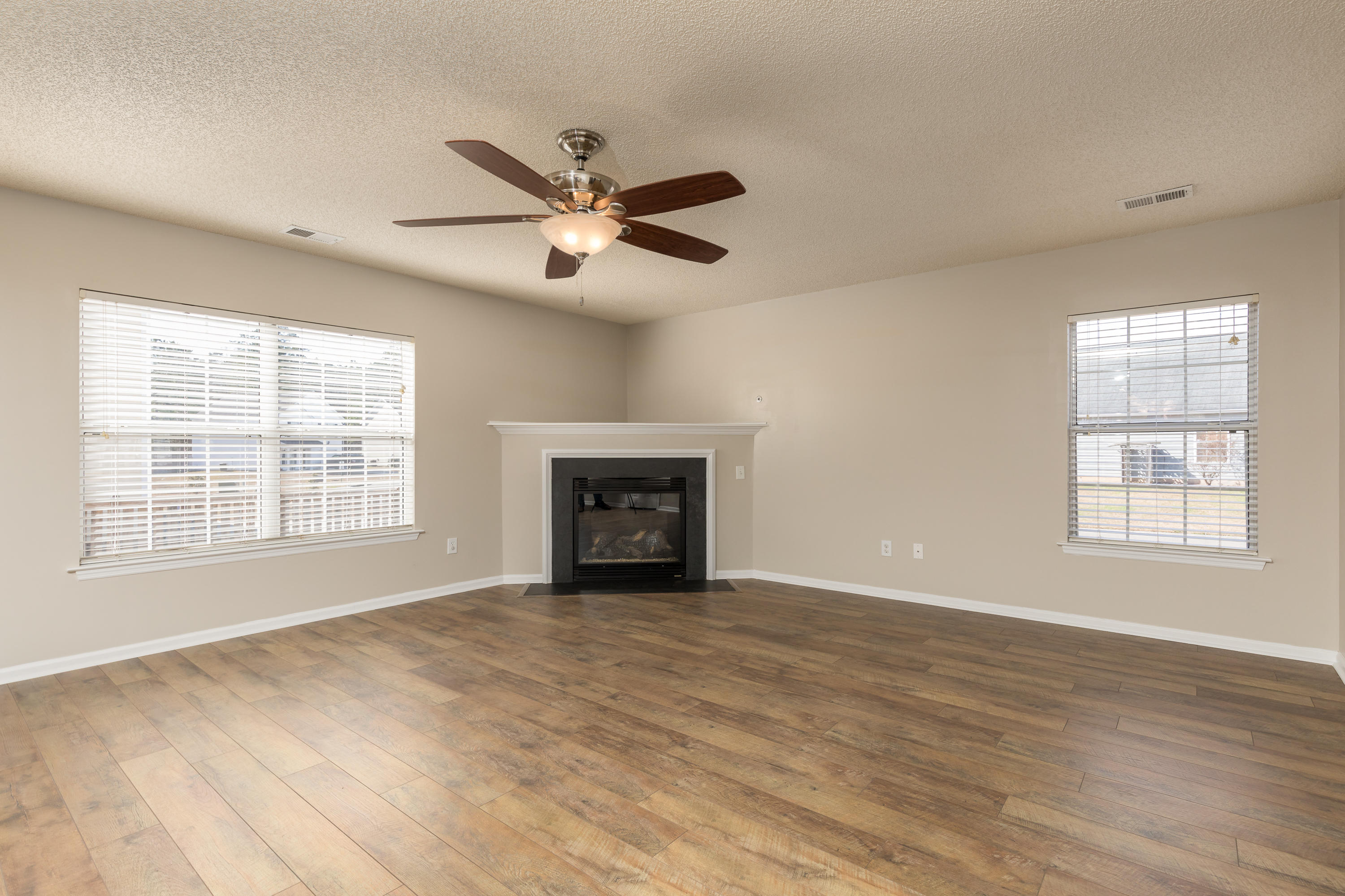 1039 Deerberry Road Goose Creek, SC 29445 - Photo 2 of 30 8--FULL