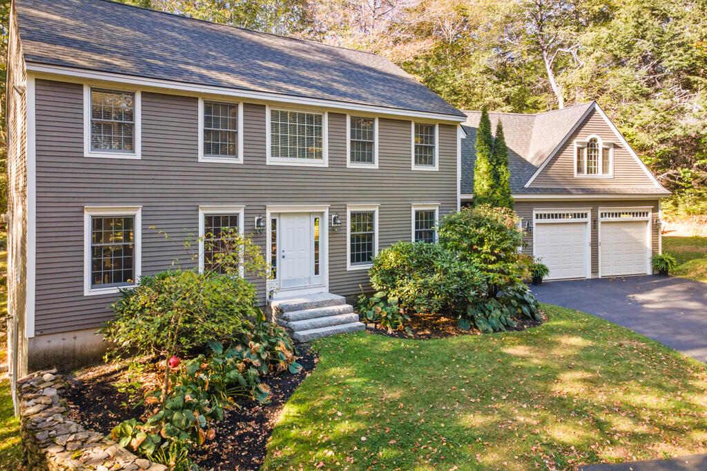 11 Fox Run Road Falmouth, ME 04105 - Photo 3 of 77 20251009-DJI_0349