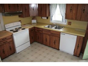 21 Stearns Road Binghamton, NY 13905 - Photo 7 of 24 Gallery Image 7