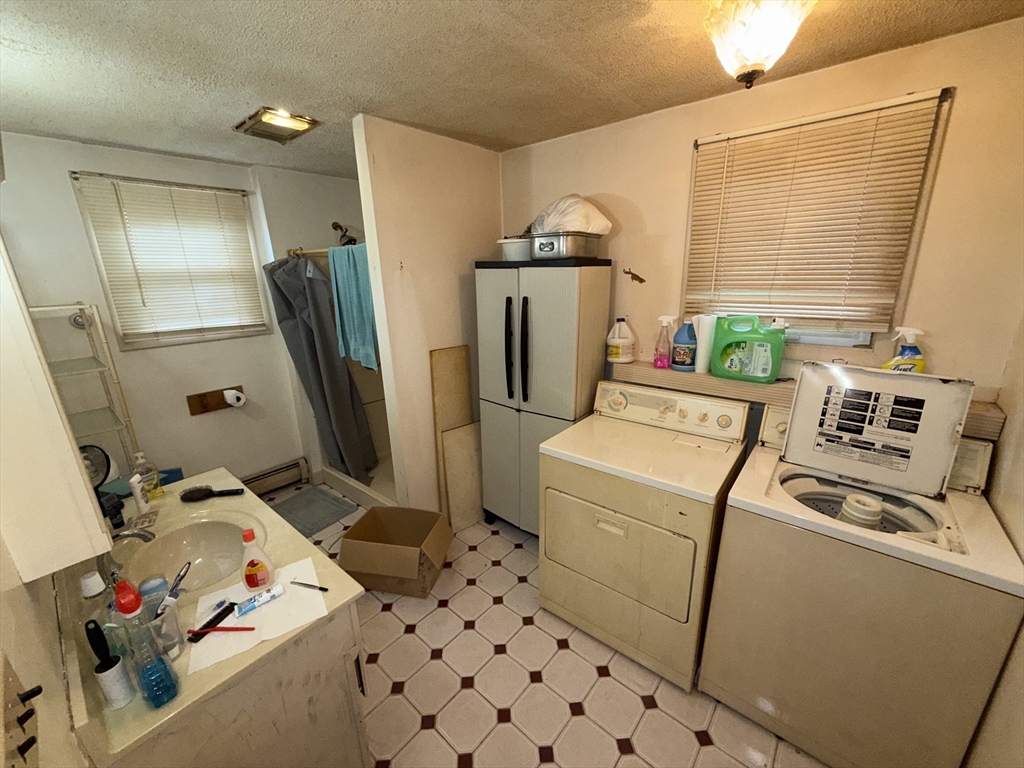 49 Downing Street Fall River, MA 02723 - Photo 11 of 29