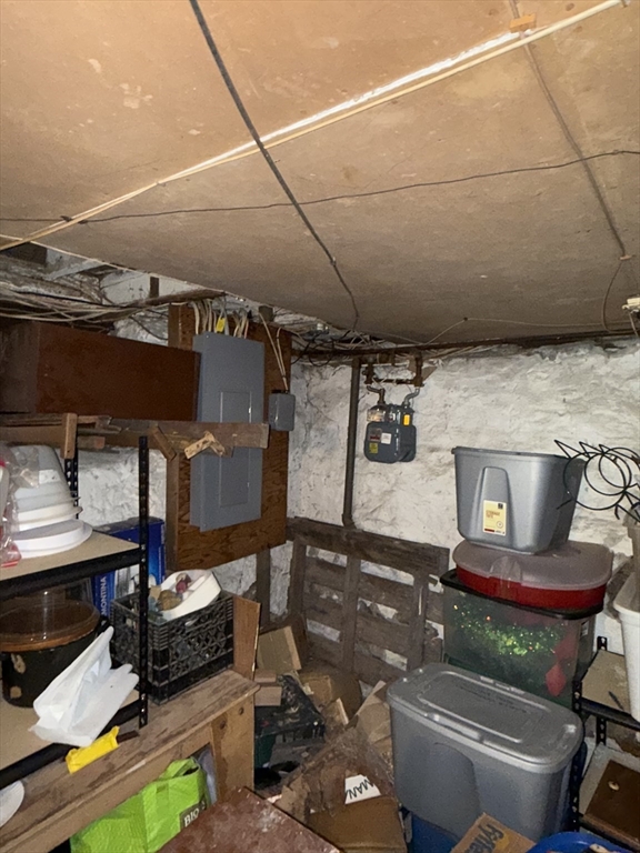 49 Downing Street Fall River, MA 02723 - Photo 15 of 29