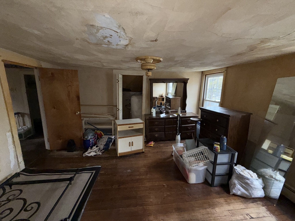 49 Downing Street Fall River, MA 02723 - Photo 17 of 29