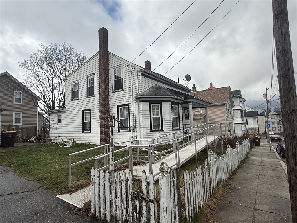 49 Downing Street Fall River, MA 02723 - Photo 2 of 29