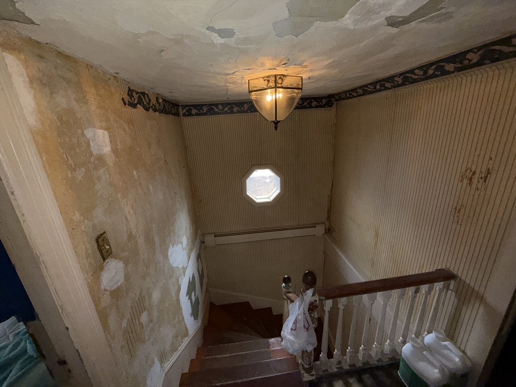 49 Downing Street Fall River, MA 02723 - Photo 24 of 29