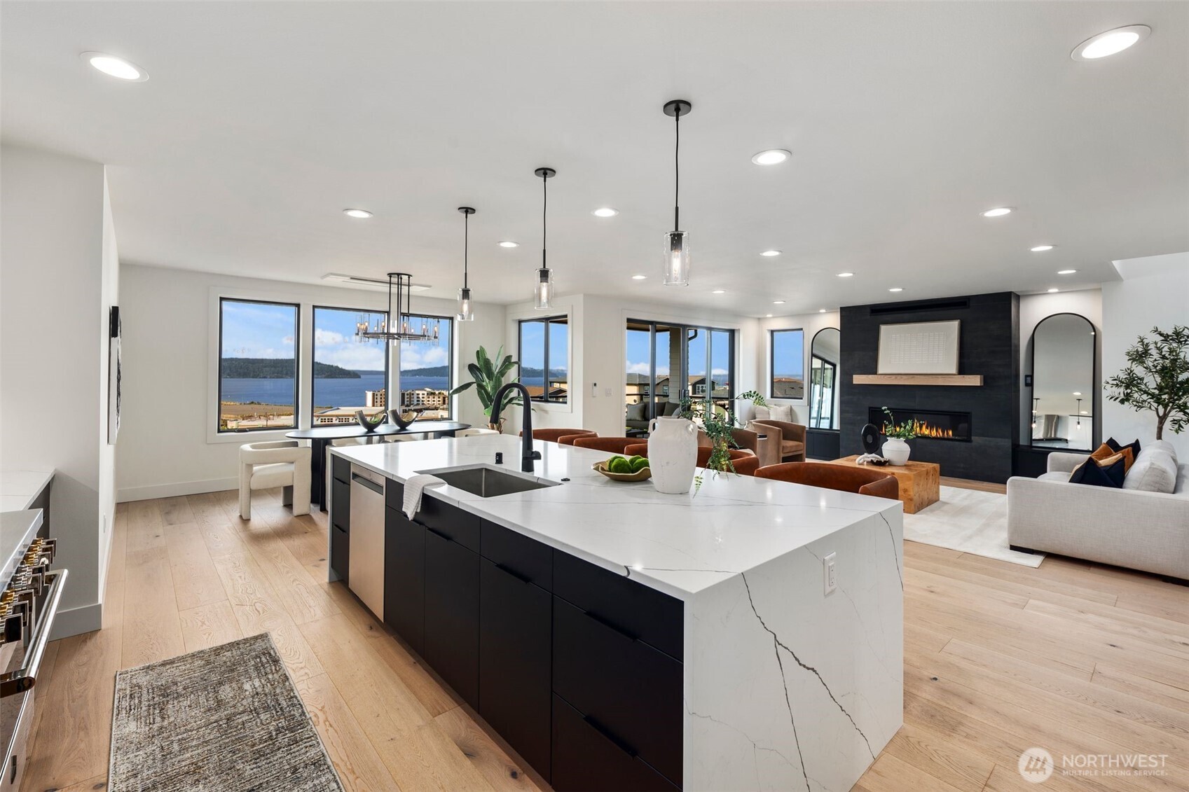 5301 North Commercial Street Ruston, WA 98407 - Photo 11 of 40 a large kitchen with lots of counter space