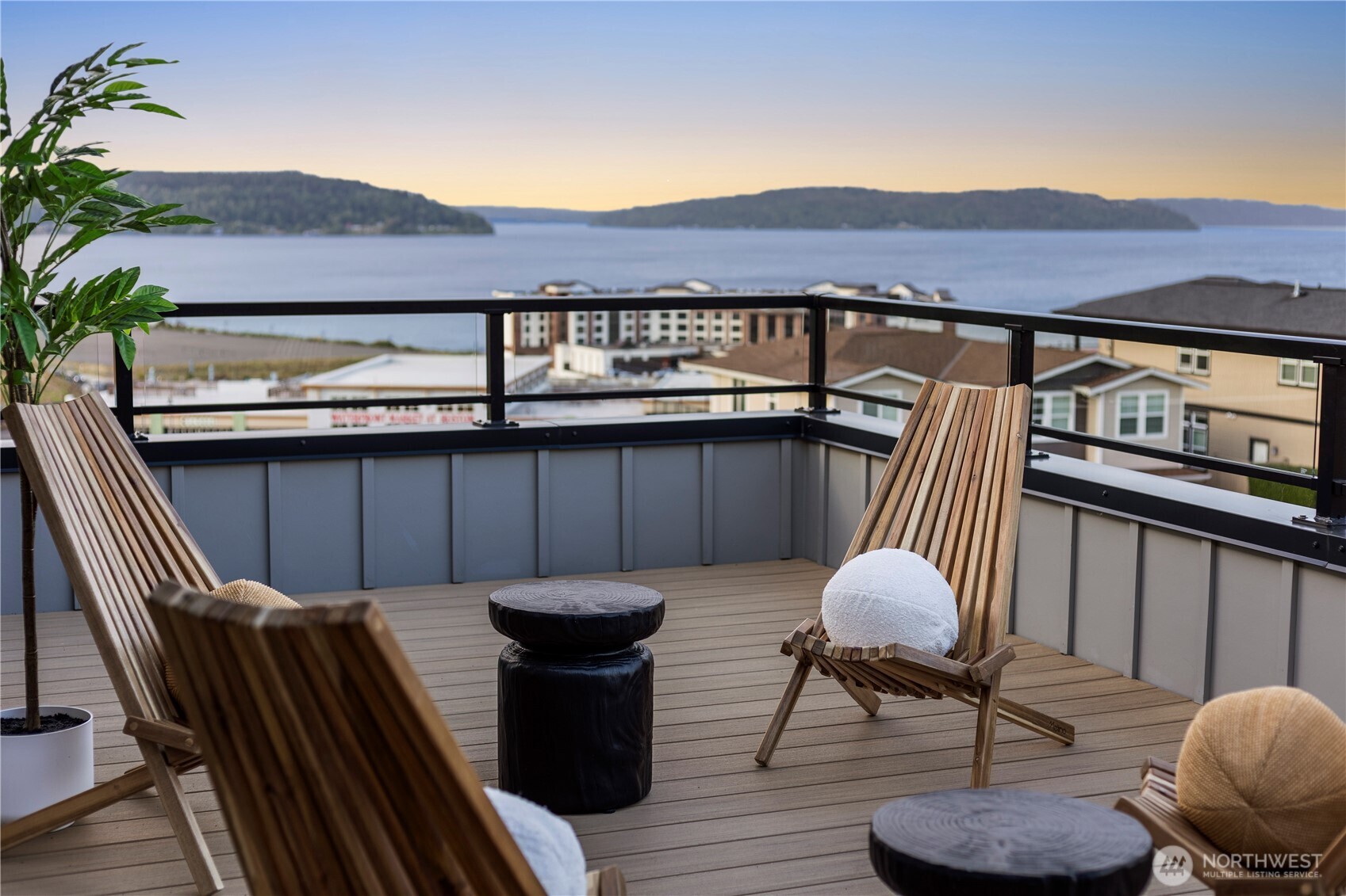 5301 North Commercial Street Ruston, WA 98407 - Photo 20 of 40 a view of a balcony with furniture