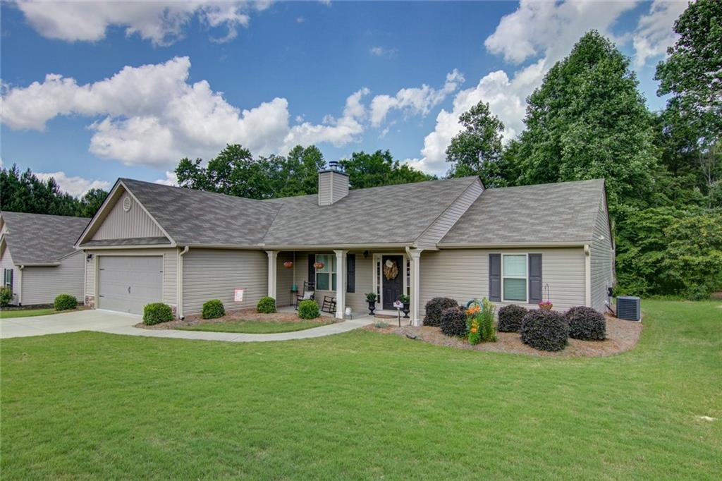1423 Silvergate Way Winder, GA 30680 - Photo 1 of 1 Gallery Image 1