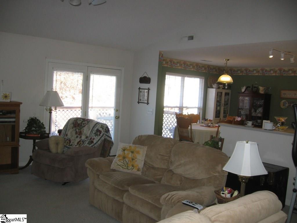 116 Briarcliff Road Central, SC 29630 - Photo 7 of 34 Gallery Image 7