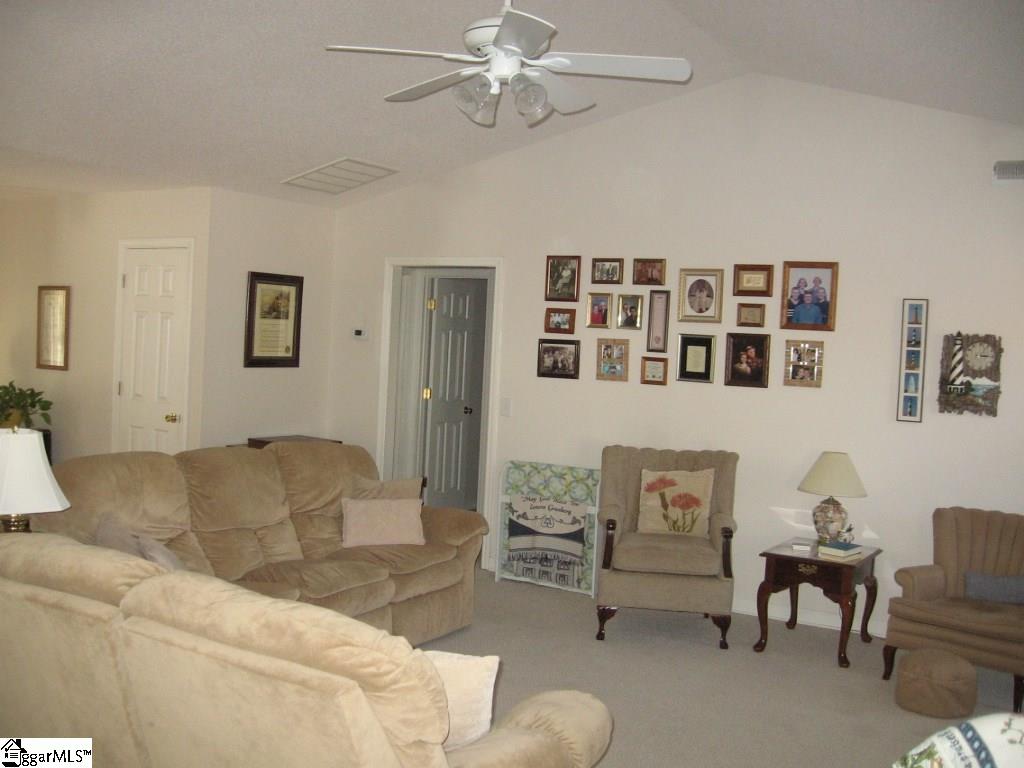 116 Briarcliff Road Central, SC 29630 - Photo 9 of 34 Gallery Image 9
