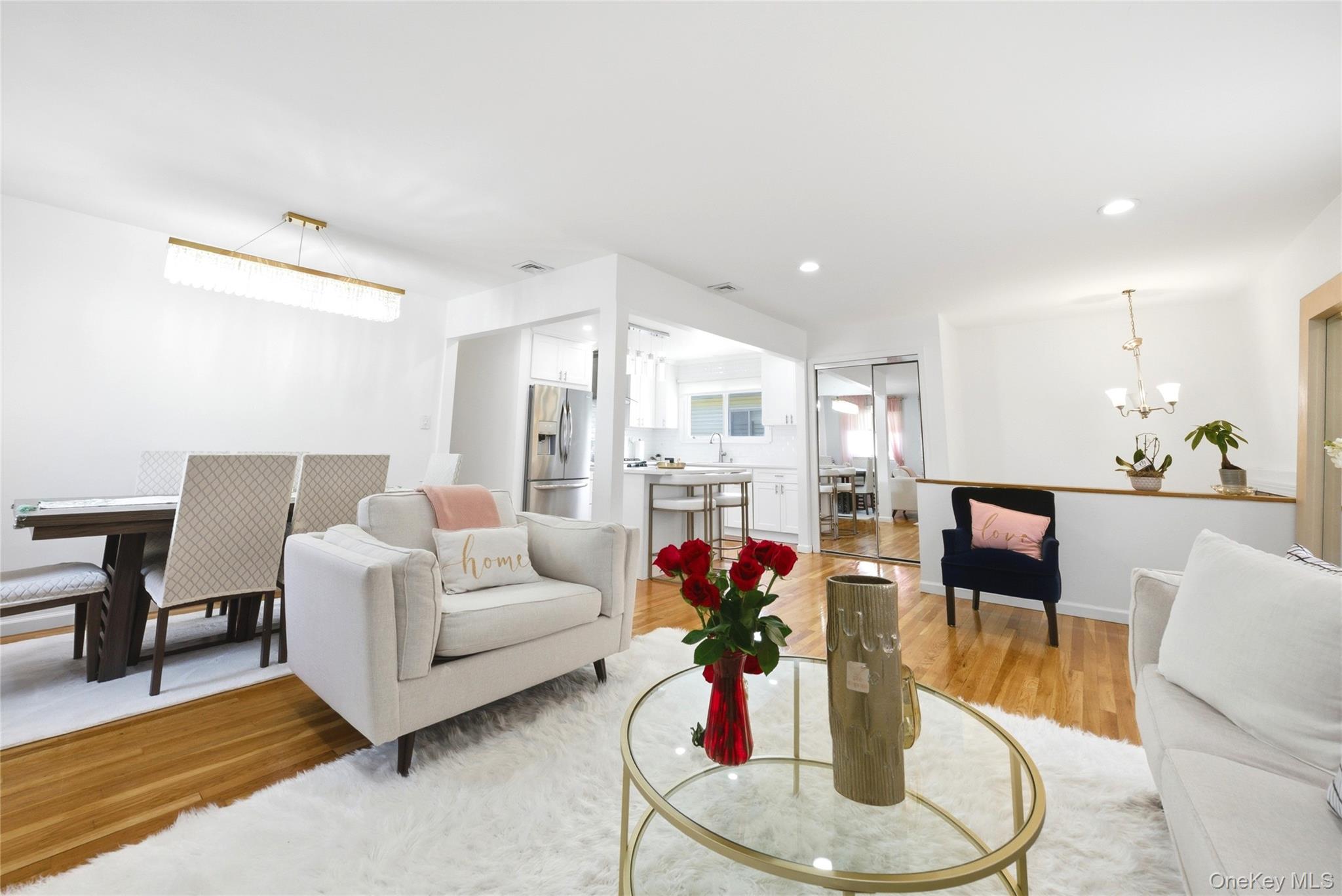 38 Sutton Street Hempstead, NY 11550 - Photo 7 of 24